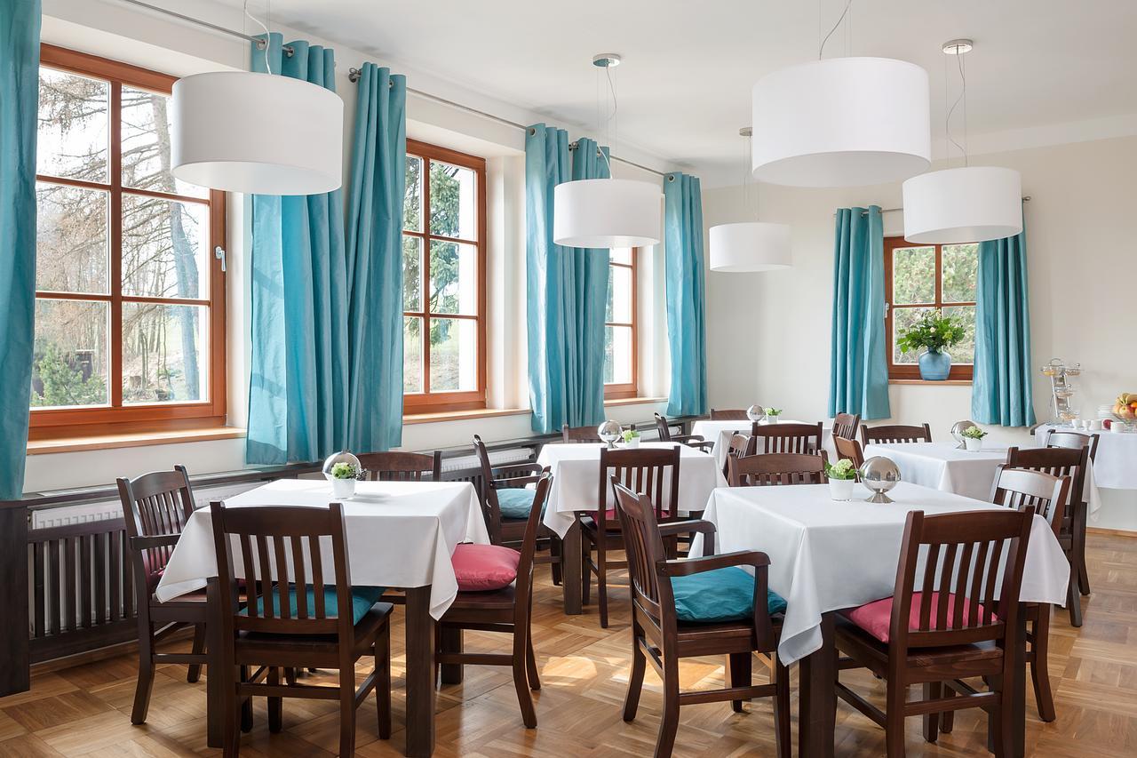 Aneta & Restaurant Hotel 4*