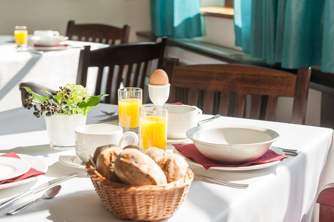 Hotel Aneta & Restaurant 4*